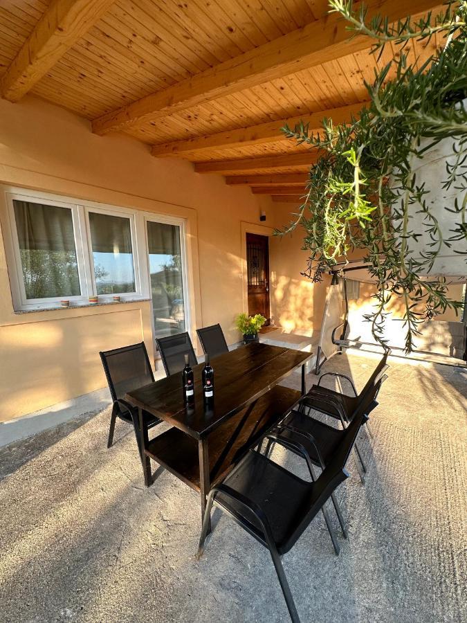 Relax And Unwind: Family-friendly House Near In Zagrad Zadar